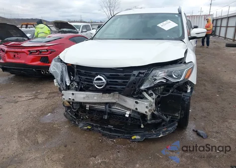 2018 Nissan Pathfinder S из США, поврежденный, VIN 5N1DR2MM6JC647790